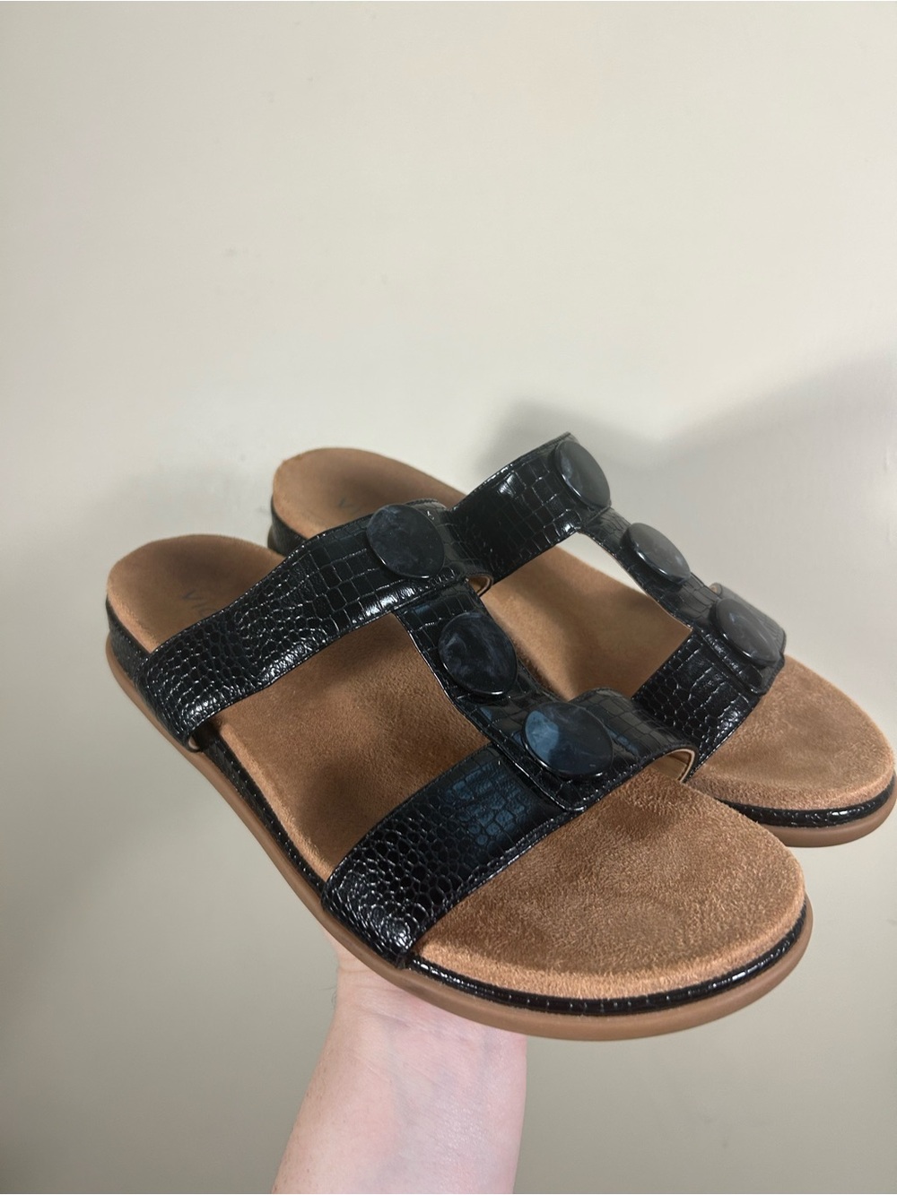 Vionic Serra Women's T-Strap Slip-on Supportive Sandal Black Size 9.5 - Picture 2 of 7